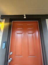 20077 Redwood Rd in Castro Valley, CA - Building Photo - Building Photo