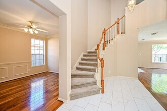 4815 Knights Branch Dr in Sugar Land, TX - Building Photo - Building Photo