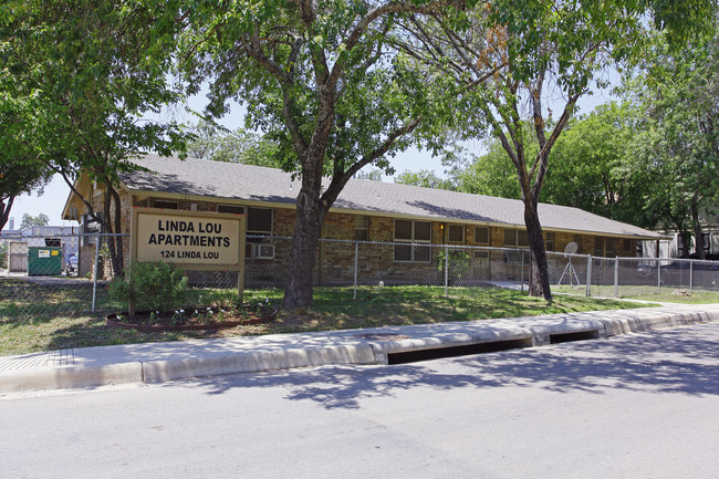 Linda Lou Apartments in San Antonio, TX - Building Photo - Building Photo