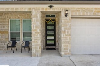 12501 Simmental Dr in Austin, TX - Building Photo - Building Photo