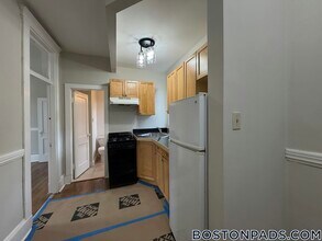 38 Hemenway St, Unit 49 in Boston, MA - Building Photo - Building Photo
