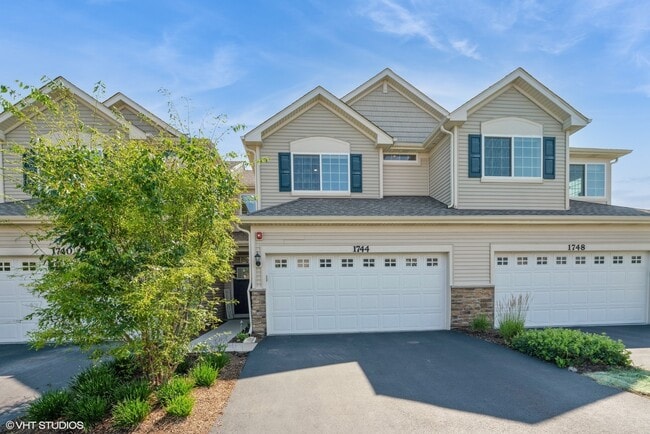 property at 1744 Carlstedt Dr