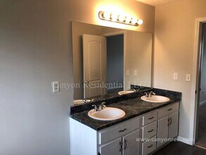 4543 Latchwood Dr in Stonecrest, GA - Building Photo - Building Photo