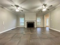 2404 Luke St in Lake Charles, LA - Building Photo - Building Photo