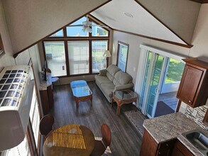 200 S Banana River Dr in Merritt Island, FL - Building Photo - Building Photo