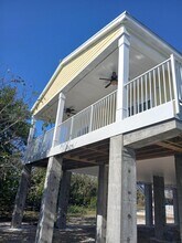 3930 Gordon Rd in Big Pine Key, FL - Building Photo - Building Photo