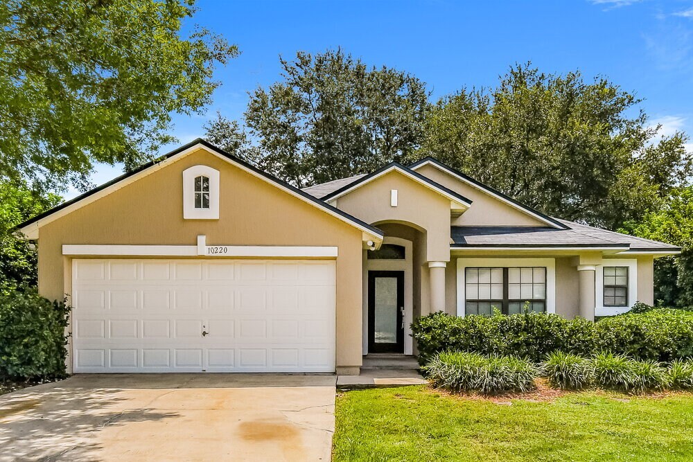 10220 Rising Mist Ln in Jacksonville, FL - Foto de edificio
