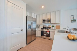 18675 Scopello Dr in New Caney, TX - Foto de edificio - Building Photo