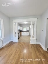 211 Park St in Chatham, ON - Building Photo - Building Photo