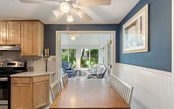 23 Bradford St in Holbrook, MA - Building Photo - Building Photo