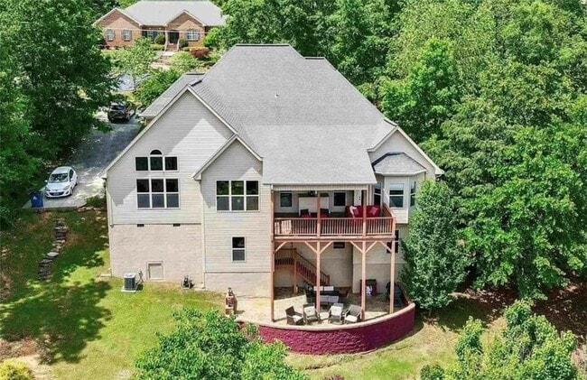 property at 920 Hillyer High Rd