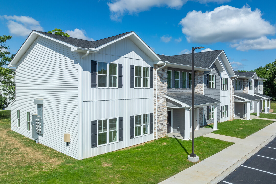 LeTort Estates in Carlisle, PA - Building Photo