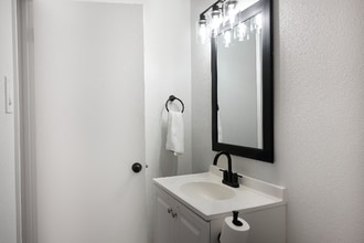 1630 E 12th St in Tempe, AZ - Building Photo - Building Photo