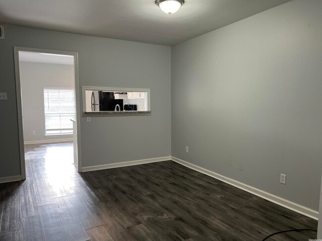 1601 N Bryant St, Unit B24 in Little Rock, AR - Building Photo - Building Photo