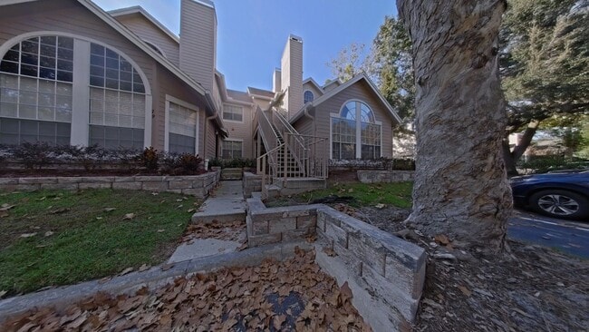 property at 620 Glenwood Ct