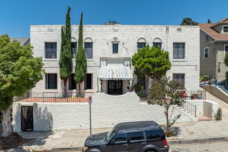 4319 Price St in Los Angeles, CA - Building Photo - Building Photo