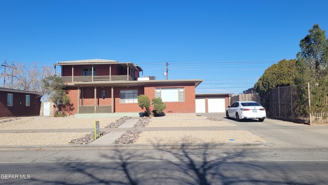 5139 Timberwolf Dr in El Paso, TX - Building Photo - Building Photo