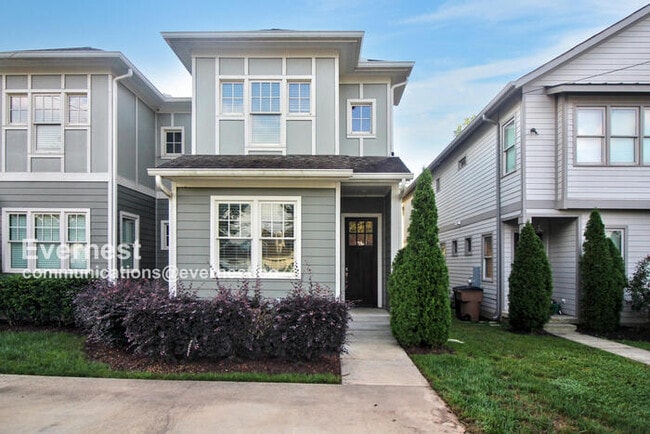 property at 817 Knox Ave