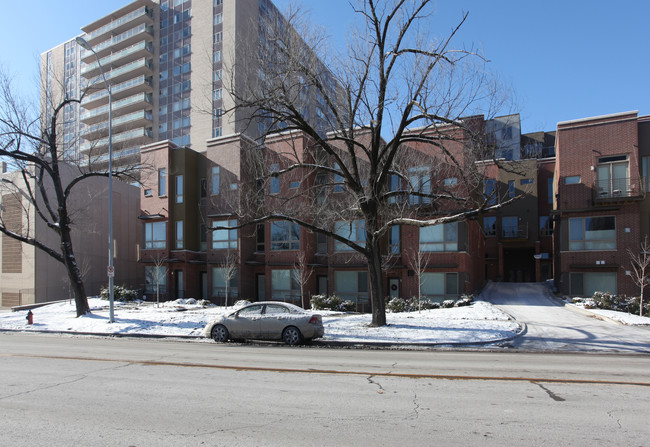 Mill Creek Terrace in Kansas City, MO - Building Photo - Building Photo