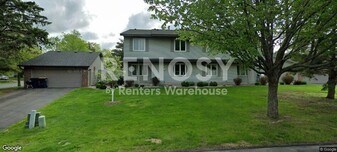 4670 Jackstone Point in Eagan, MN - Building Photo