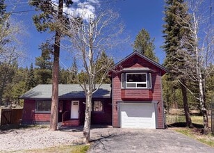 1597 Atroari St in South Lake Tahoe, CA - Building Photo - Building Photo