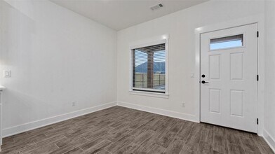 123 N Banner Ave in Farmington, AR - Building Photo - Building Photo