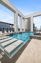 808 Crawford St in Houston, TX - Building Photo