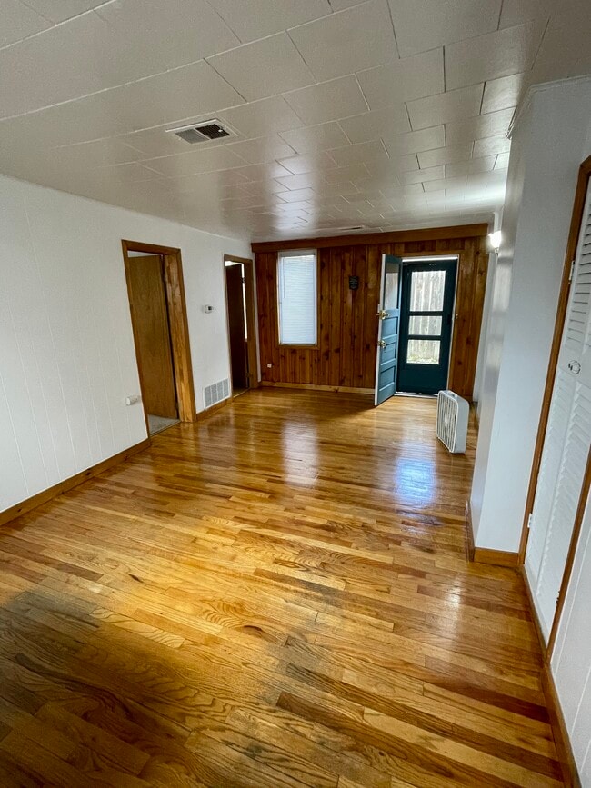 property at 2079 S Pearl St