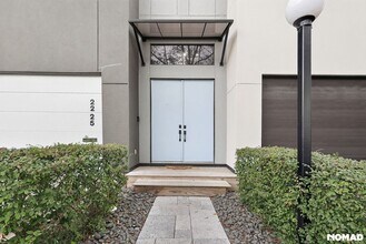 2225 Hopkins St in Houston, TX - Building Photo - Building Photo