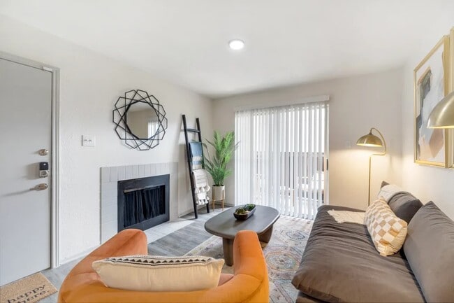property at 11715 S Glen Dr