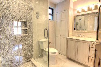 259 W 90th St in New York, NY - Building Photo - Interior Photo