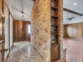 8 Shadowood St in Conroe, TX - Building Photo - Building Photo