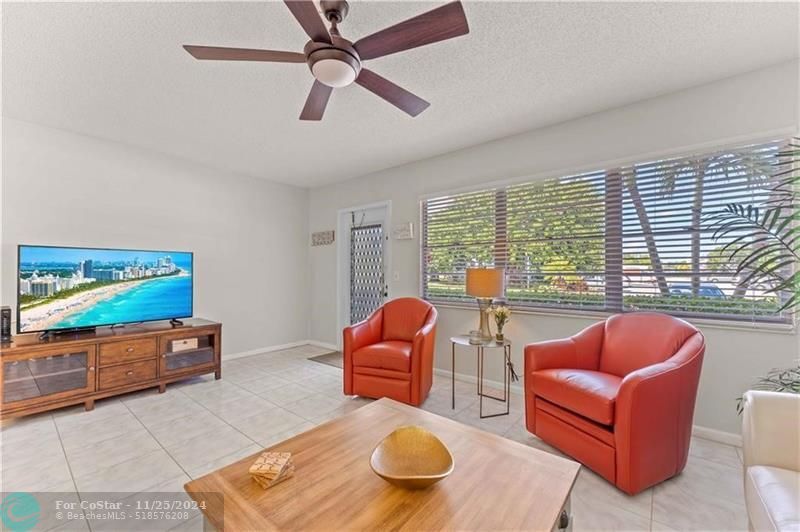 1088 Harwood F in Deerfield Beach, FL - Building Photo