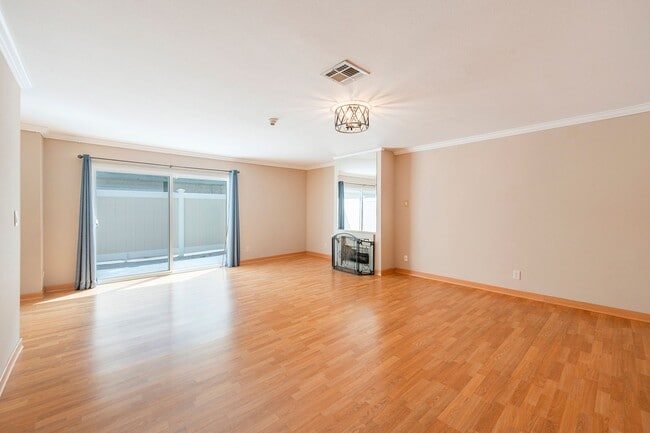 1911 Mathews Ave in Redondo Beach, CA - Building Photo - Building Photo