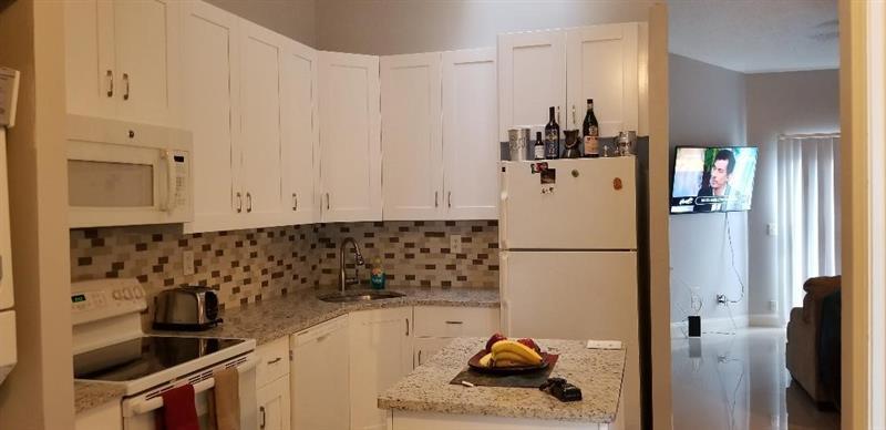 740 NW 47th St in Pompano Beach, FL - Building Photo