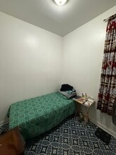 2110 W 22nd Pl, Unit First Floor Rear in Chicago, IL - Building Photo - Building Photo