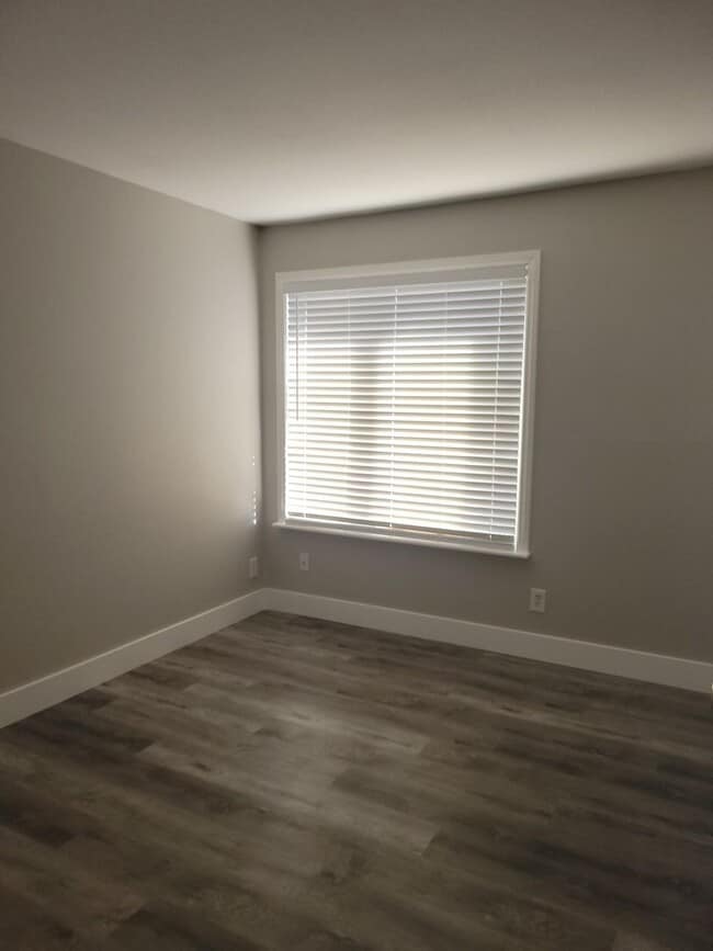 property at 1500 Hialeah Dr