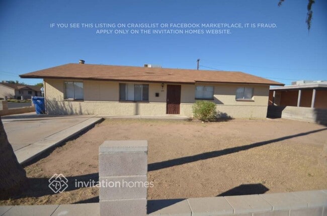 property at 220 E 9th Dr