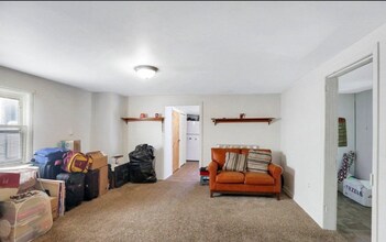 107 S Wood St in Middletown, PA - Building Photo - Building Photo