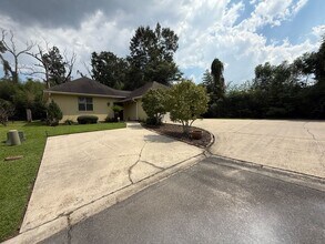 9462 Boone Ave in Baton Rouge, LA - Building Photo - Building Photo
