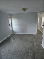 785 Canaveral Groves Blvd in Cocoa, FL - Building Photo