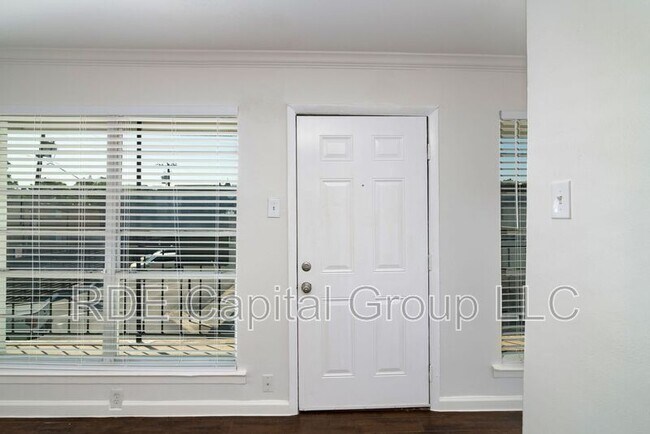 2816 Throckmorton St in Dallas, TX - Building Photo - Building Photo