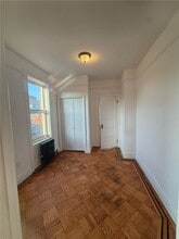 157 E 32nd St in Brooklyn, NY - Building Photo - Building Photo
