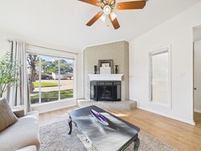 7836 Bateman Ln in Houston, TX - Building Photo - Building Photo