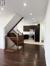 2271 Whitewood Cres in Innisfil, ON - Building Photo - Building Photo
