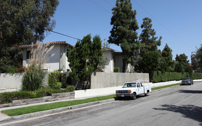 Belvedere Terrace in Redondo Beach, CA - Building Photo - Building Photo