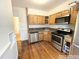 1 Folsom Ave, Unit 1 Apartamentos