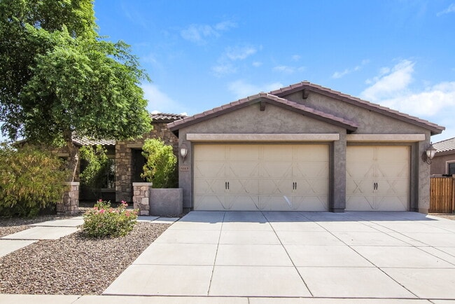 property at 5113 N 194th Dr