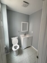 18 Pine St in Waterbury, CT - Building Photo - Building Photo