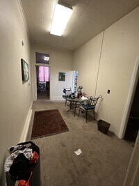 224 Main St E photo'